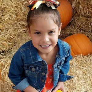 Meet your Posher, Bobby